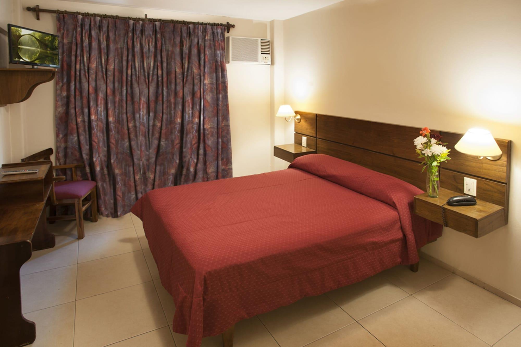 Hotel Carollo Мендоса Экстерьер фото