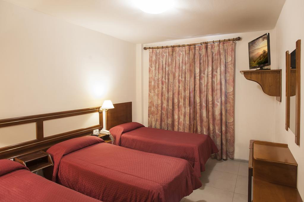 Hotel Carollo Мендоса Экстерьер фото